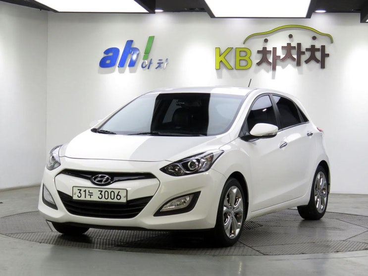  현대 뉴 i30 1.6 GDI / 2012년식 / 101,215km / 오토 / 가솔린 / 568787717