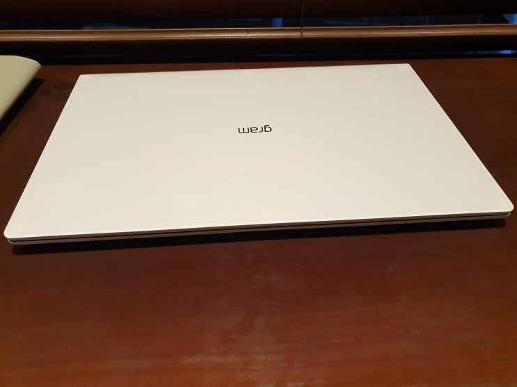 가벼운 노트북 LG올뉴그램 15z980-ga56k 개봉기