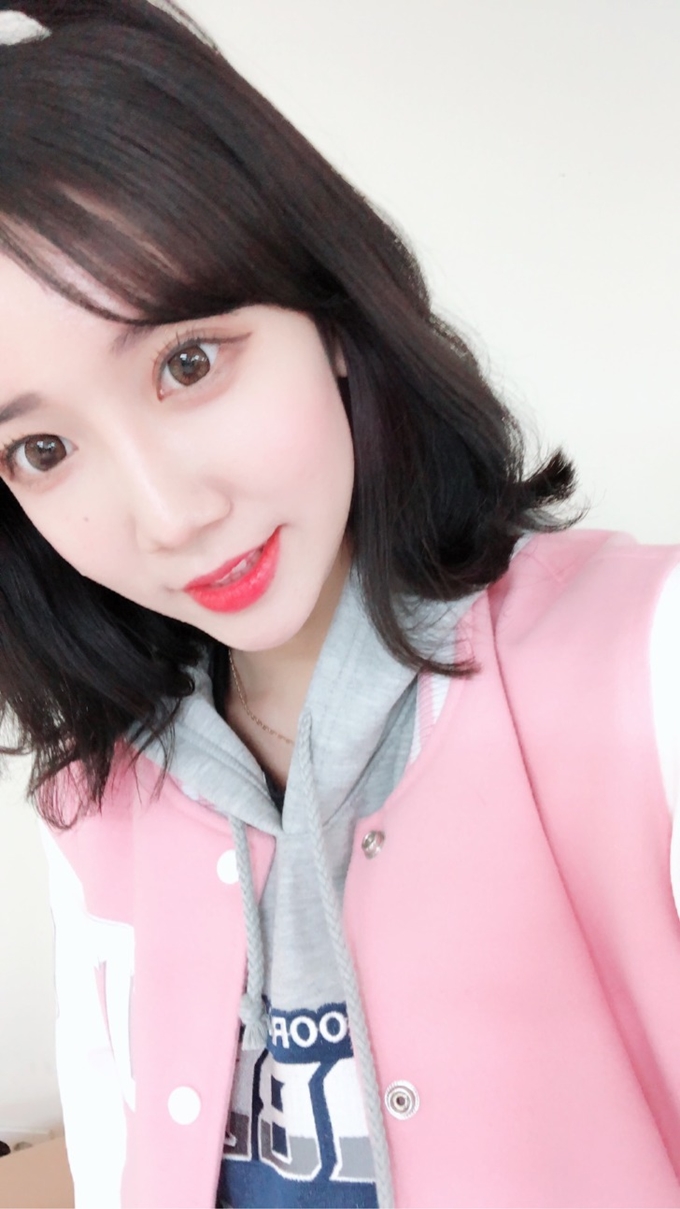  치어리더 박한솔 단발머리 긴생머리 다 잘 어울리는 미모 슬랜더 몸매