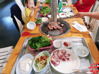  친정식구와로또패밀리매월농원가다.