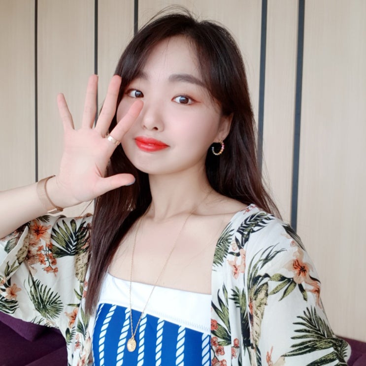 검블유 이다희귀걸이 뚜아후아. 여행지 포인트룩으로 딱이야~ 검블유 이다희귀걸이 뚜아후아. 여행지 포인트룩으로 딱이야~