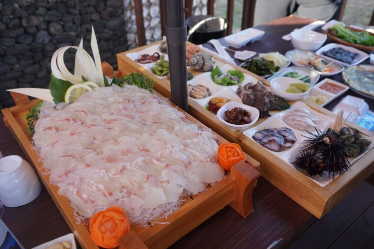  제주 서부 맛집 제주에서 가장 싱싱한 활어회가 있는 전망대횟집