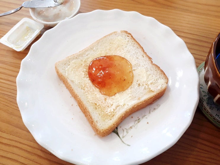  [일산/백석] 아기자기한 동화 속, 골목길 작고 예쁜 브런치 식당  - 밥브런치카페 친정