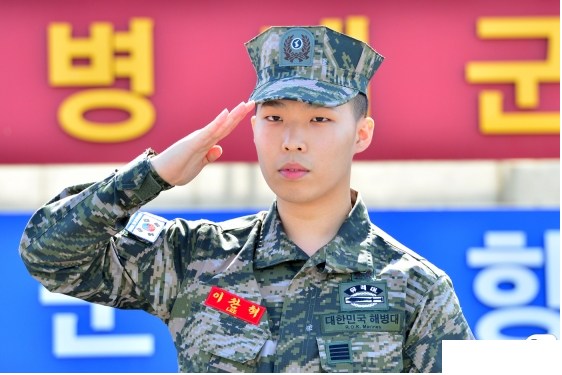악뮤 이찬혁 전역 오늘 29일 해병대 전역 악뮤 이찬혁 전역 오늘 29일 해병대 전역