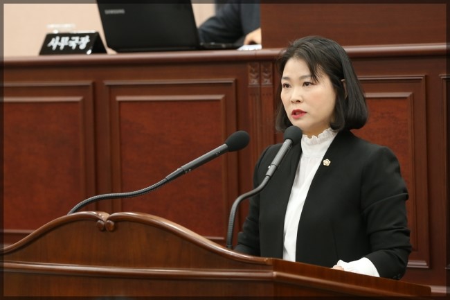  594 - 성북구의회 정혜영 의원 “제로페이 효과성” 질의