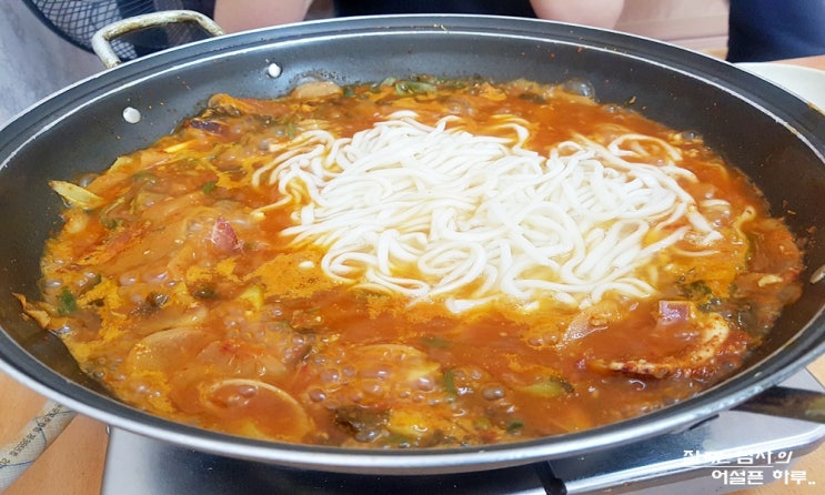  대전 오징어국수 전문점 대흥동 소나무집
