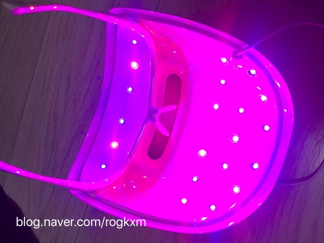 (해킹)뉴트로지나 파인페어니스 아크네 LED 마스크