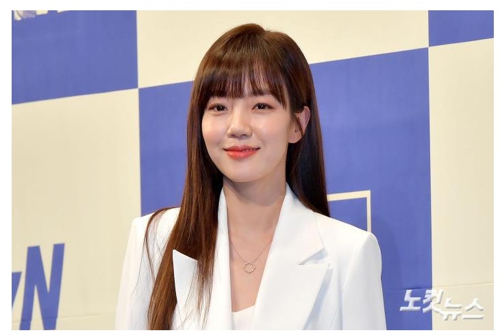  검블유 제작발표회 임수정 패션, 제이에스티나 목걸이 예쁜걸?