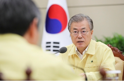  문 대통령, 헝가리 유람선 사고 긴급 대책회의 주재