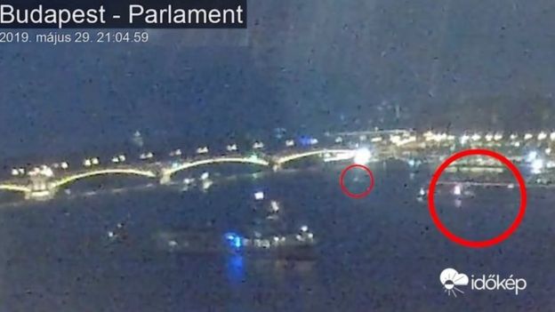  BBC News : 헝가리 부다페스트 다뉴브강에서 한인 관광객이 탄 유람선이 침몰하였습니다.