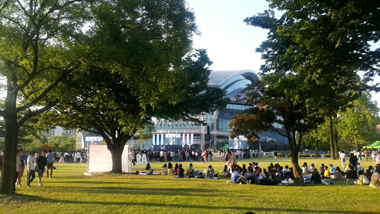  성균관대학교 축제 다녀온 일반 시민~