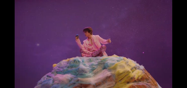  이하이 - '누구 없소' (B.I of iKON) 뮤비