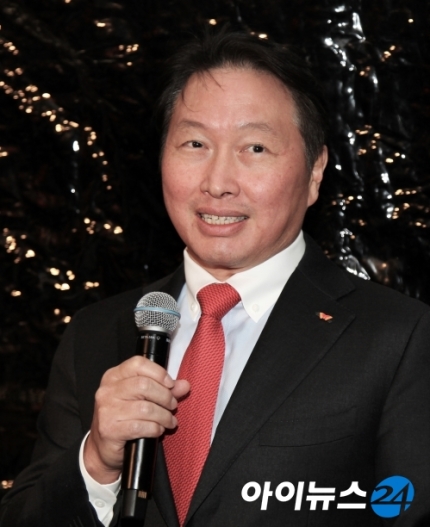  SK 장애인 의무고용 불이행 지적에 최태원 회장 반응은?  최태원 회장 "자발적으로 하려 했는데…당황스럽지만 맞는 말"
