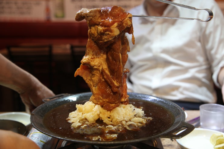  종로5가 맛집 평원숯불갈비 회식장소 추천 물갈비 쫄깃살 대박 인생 고기 맛보다