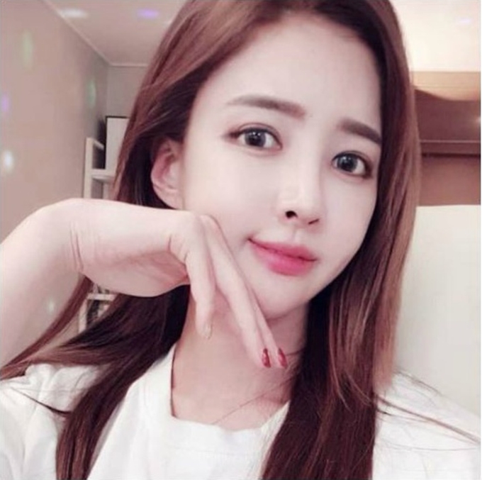  BJ엣지 여캠 4대미녀 나이 인스타 성형 논란 과거