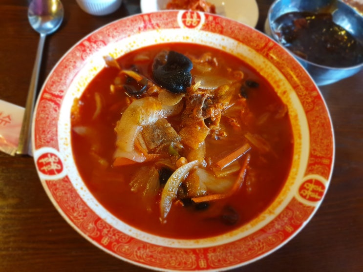  맛있고 친절한 신교동 짬뽕 맛집