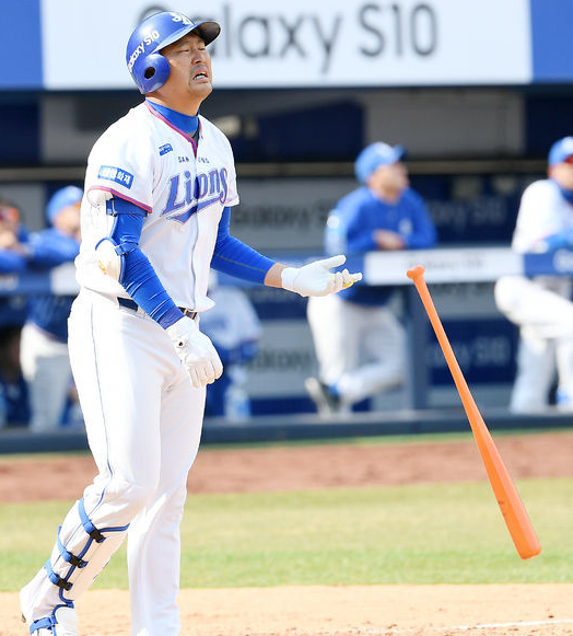  (제재는 오늘부터 적용) KBO, '음주운전 은퇴 선언'  박한이에 90G 출장정지...  김해님 한화 코치에는 경고