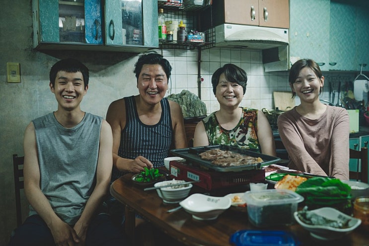  영화 <기생충> 후기/해석/결말/리뷰/줄거리/예고편 (칸영화제수상작)