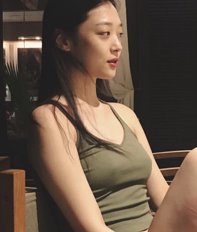 설리 인스타그램 과거 근황 논란 사진