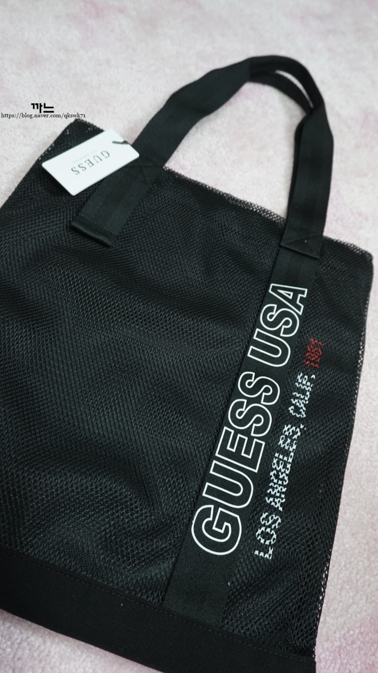 게스 메쉬 프린트 에코백 블랙