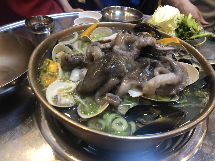 삼원 옥수 해천탕에서 식사하다. 삼원 옥수 해천탕에서 식사하다.