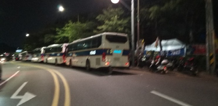  현대중공업 물적분할을 통한 본사 서울이전 반대 투쟁 현장에서...