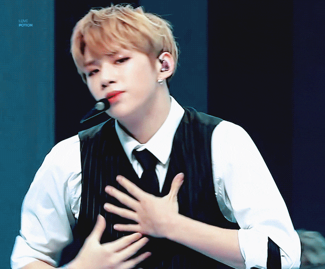  KangDaniel   강다니엘 뮤직뱅크 켜줘  천만 육박 ️️