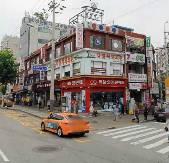  홍대입구역 초역세권 2018년 신축빌딩!