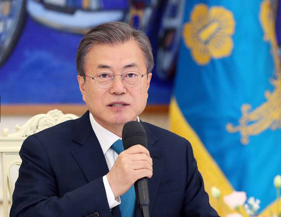  문 대통령, 슬로바키아 등 17개국 주한대사 신임장