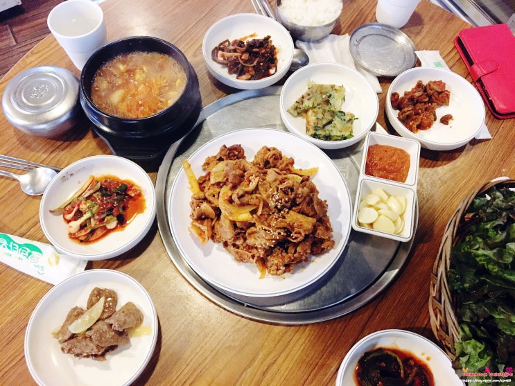  불맛나는 점심특선 숯불제육쌈밥이 맛있는 시흥시청맛집 초심