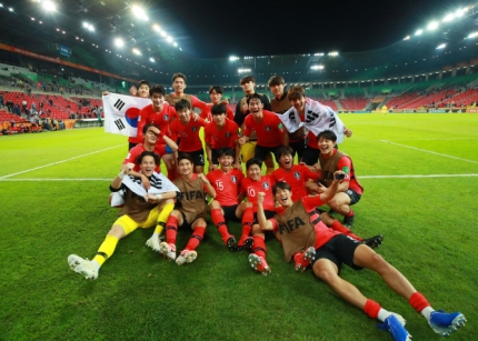 [한국 일본] U-20 월드컵 16강 진출에 성공한 한국! 다음 상대는 일본!