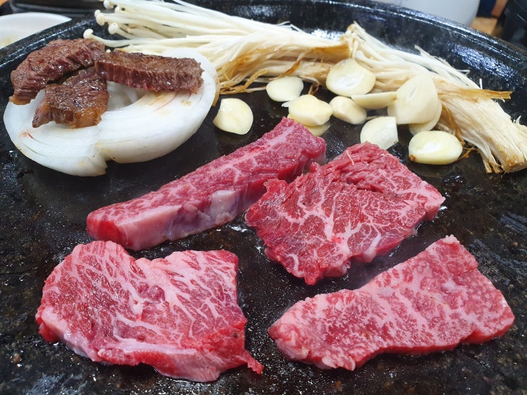 마블링 가득한 제주한우 함덕한우집 함덕맛집 대월회관 마블링 가득한 제주한우 함덕한우집 함덕맛집 대월회관