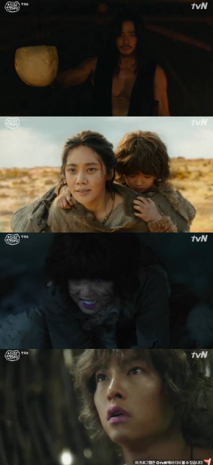 첫방 '아스달 연대기', 송중기의 강렬한 존재감…아직은 낯선 판타지 첫방 '아스달 연대기', 송중기의 강렬한 존재감…아직은 낯선 판타지