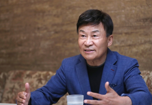  [時代 散策] 김원웅 “통추 탄생, 지역주의 극복 의미”