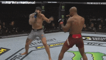  지미 마누와 vs. 알렉산더르 라킥 [UFC FN 153]