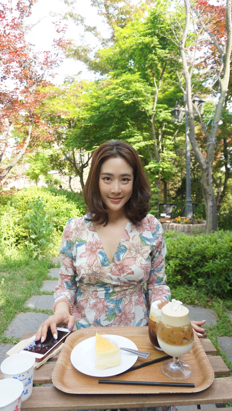  정원이 너무 이쁜 남양주 카페! 커피샤워에 다녀 왔어요 ( feat. 남양주 데이트 코스 )