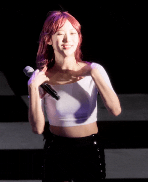  우주소녀 루다 몸매 오프숄더 정리 어깨 쇄골라인 노출