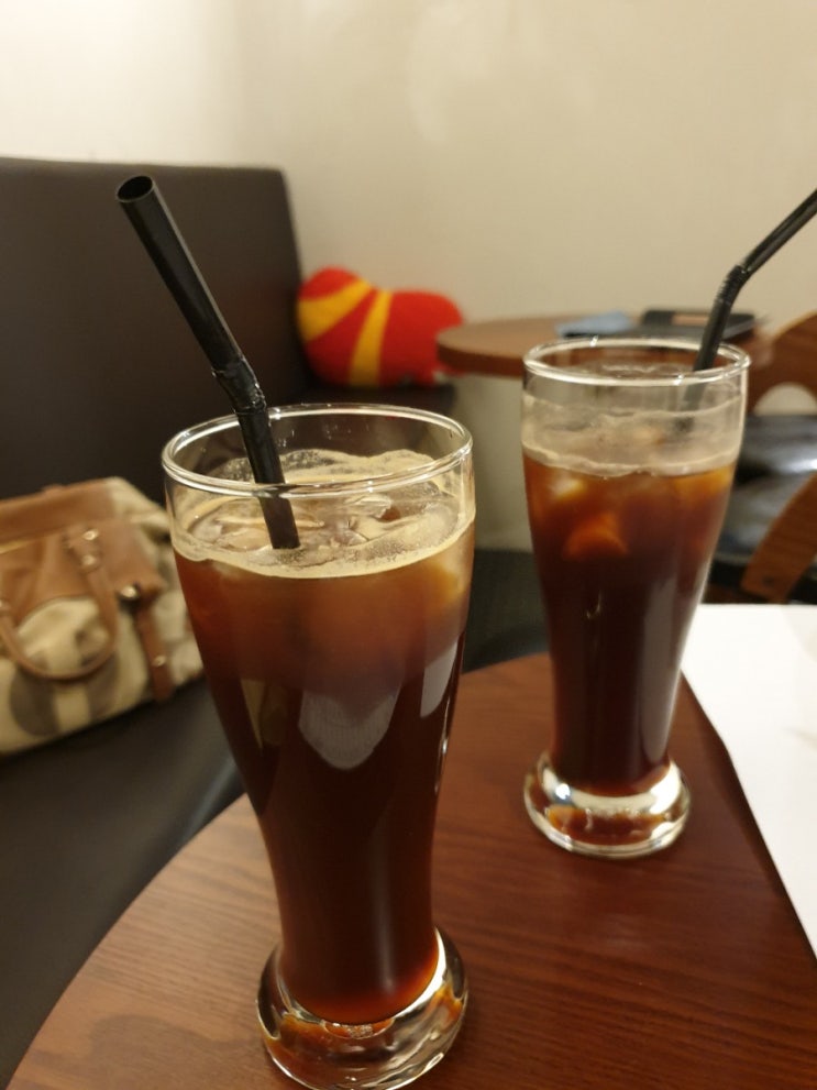  여름엔 시원한 냉커피한잔을~~^^