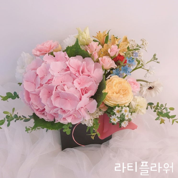 #18 / 러블리수국이한가득 플라워박스 [경기도인재개발원꽃집, 이목동꽃집, 장안구청꽃집, 천천동꽃집, 율전동꽃집]