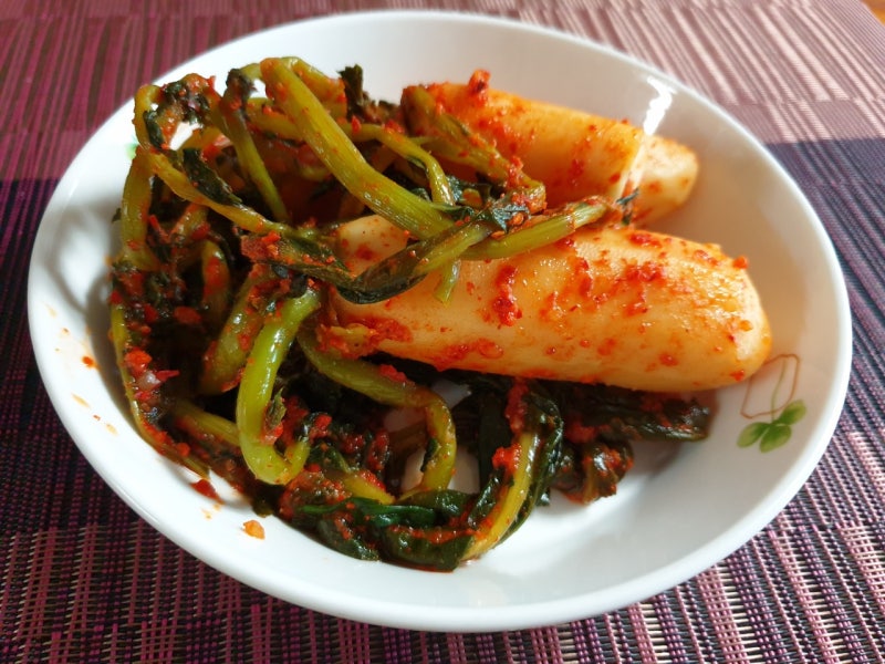 홍진경 더김치 총각김치 솔직후기~
