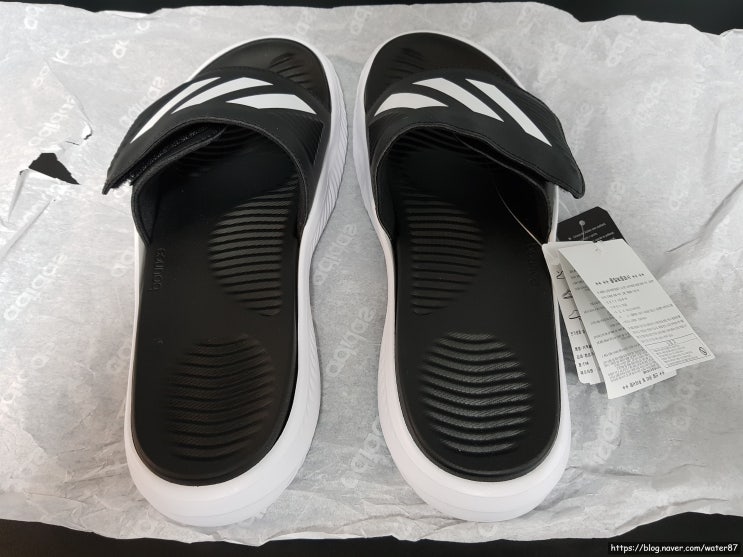  아디다스 ( Adidas ) 알파바운스BB슬라이드 슬리퍼 구매 후기 ( BA8775 ).