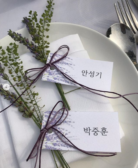  박중훈 안성기 "영화 한 장면같은 흑백 사진"... 송중기 후배가 찍어 줬어요.