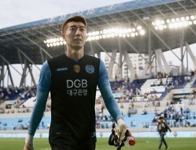  [단독] 축구 손흥민에 이어 대구FC 조현우, 독일 분데스리가 이적설 ‘솔솔’…유럽파 골키퍼 나오나