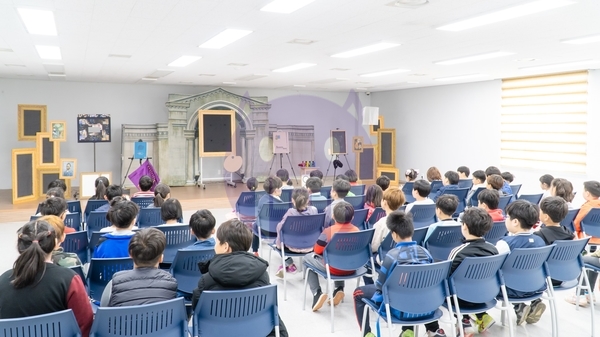  문화공연 섭외! 이 공연 하나면 끝 입니다.<임병혁의 신기한 미술관>도서관,박물관,미술관,학교 추천 공연