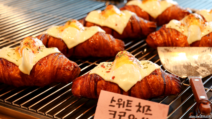  천안나들이 달달함에 반한 유량동 카페 지씨브레드.