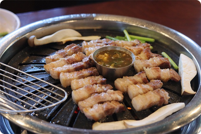 대구 삼겹살 쥑이는 집 찰만 생돼지!!