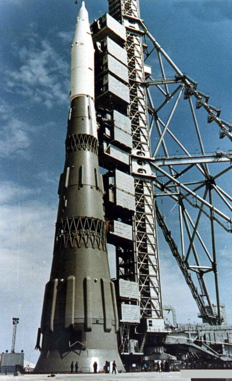 로켓 개발 스토리 36편. 소련 달탐사.N-1 로켓.