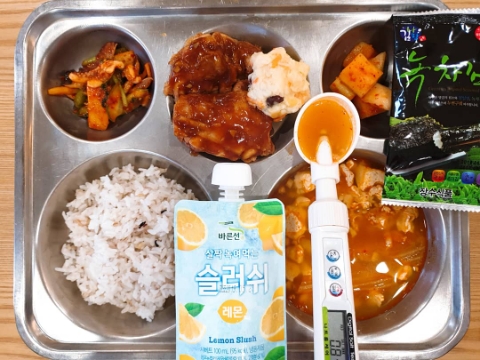  [학교영양사]6월4일/혼합잡곡밥, 순두부찌개, 닭다리살바베큐&감자범벅, 오징어초무침, 김구이, 깍두기