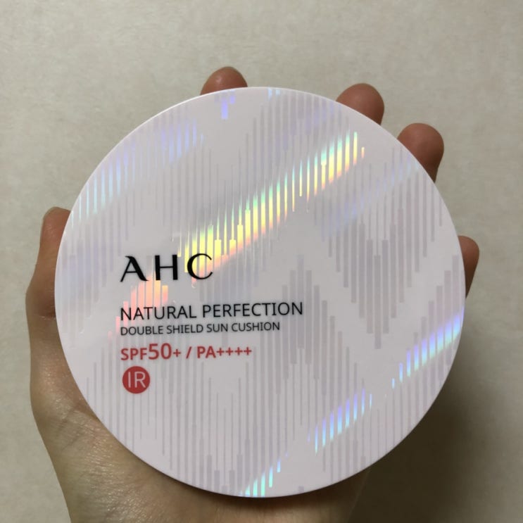  ahc선쿠션.내추럴 퍼펙션 더블 쉴드 선쿠션