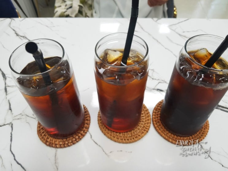 커피핸드드립.. '제이나인 로스터리 작업실'에서 만든 맛있는 커피